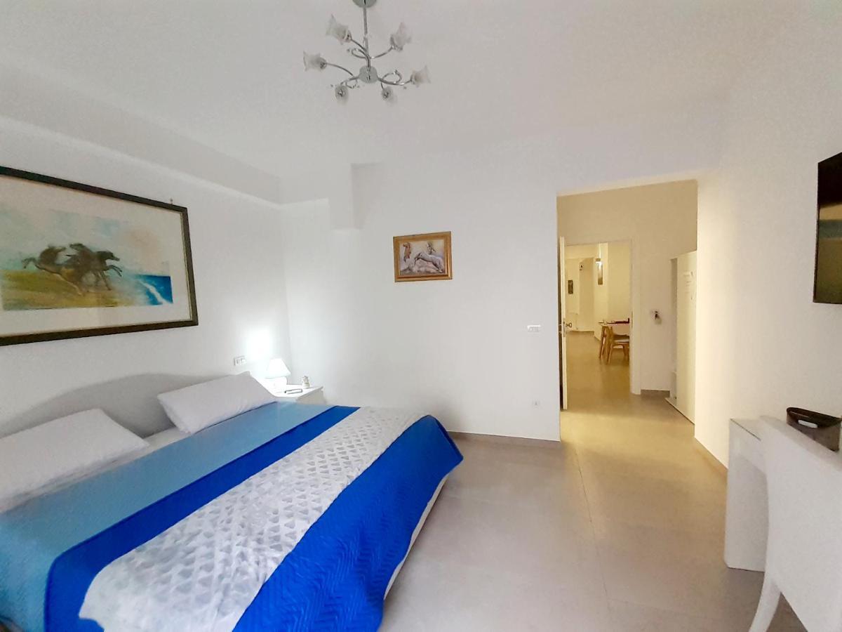 Lauro Charme B&B Di Rosanova Rosa Sorrento Exteriör bild